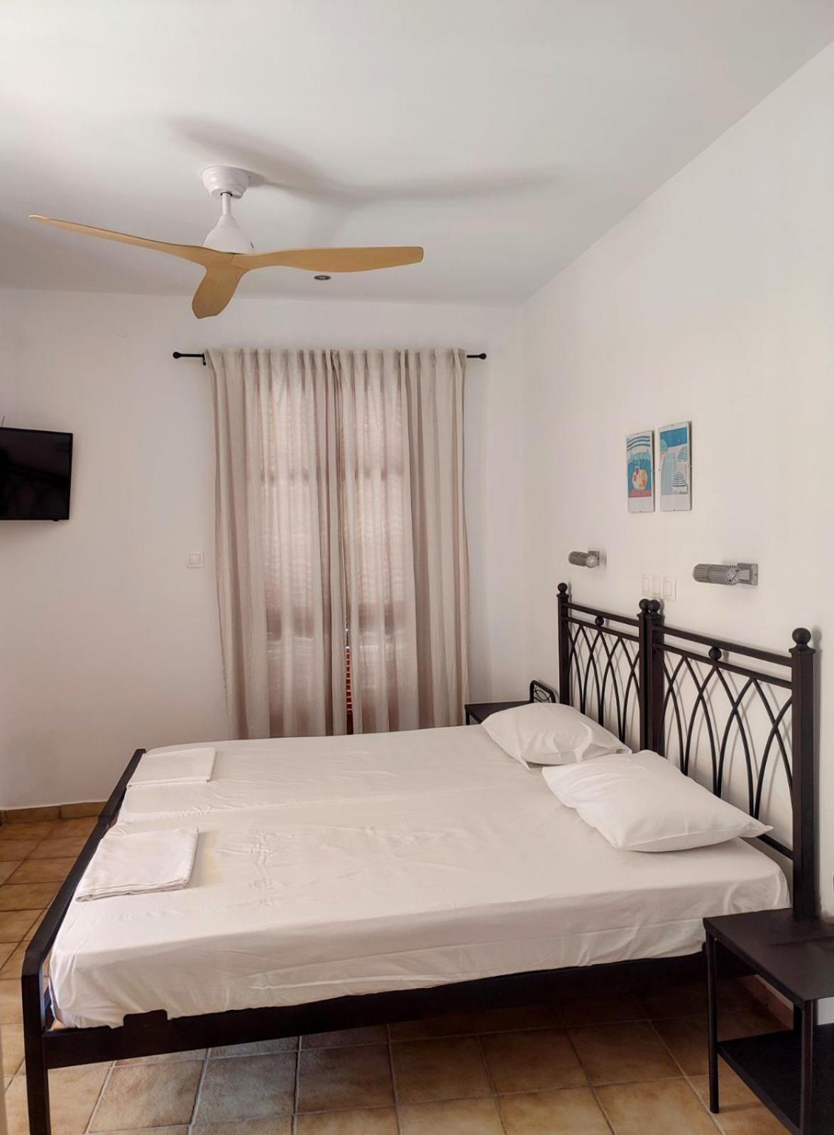 Maroudas Stavros Apartments Vathy  Ngoại thất bức ảnh